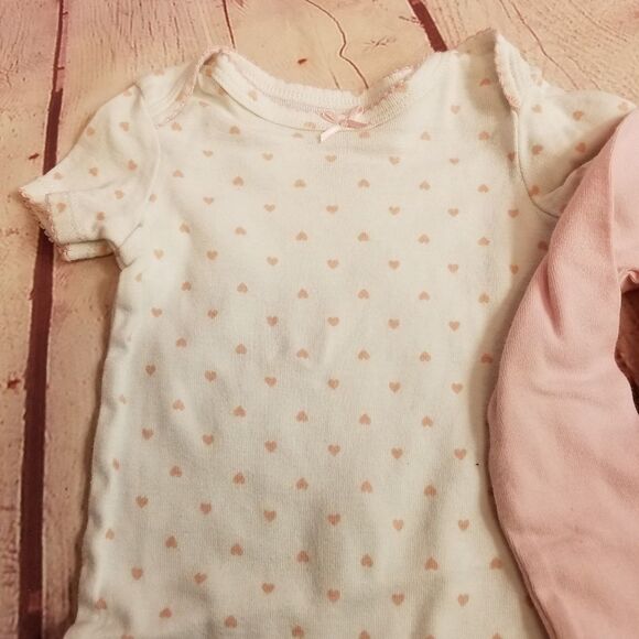 Carters onsies 12 months - Picture 5 of 5